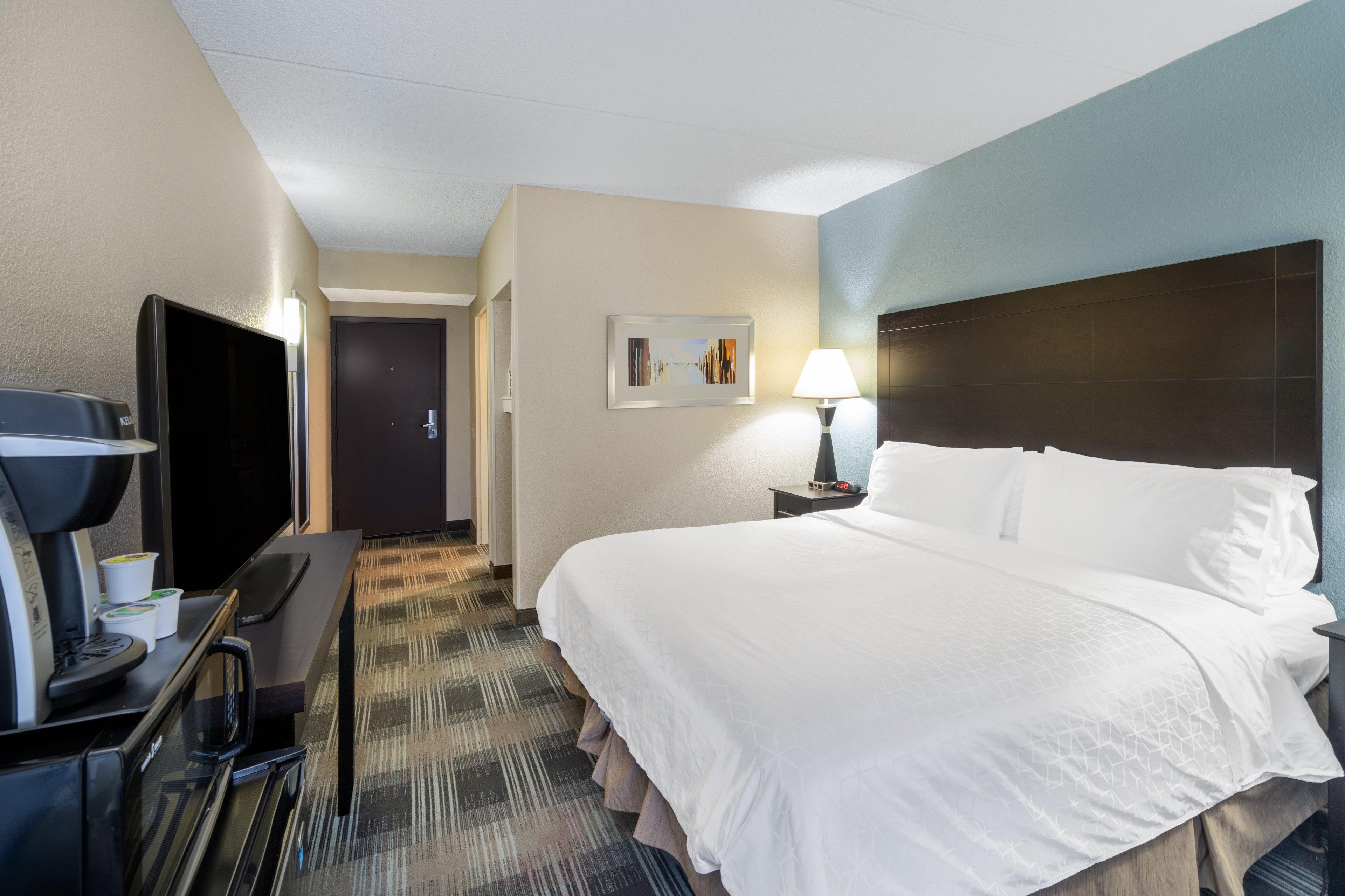 Holiday Inn Express Forsyth By Ihg Екстериор снимка