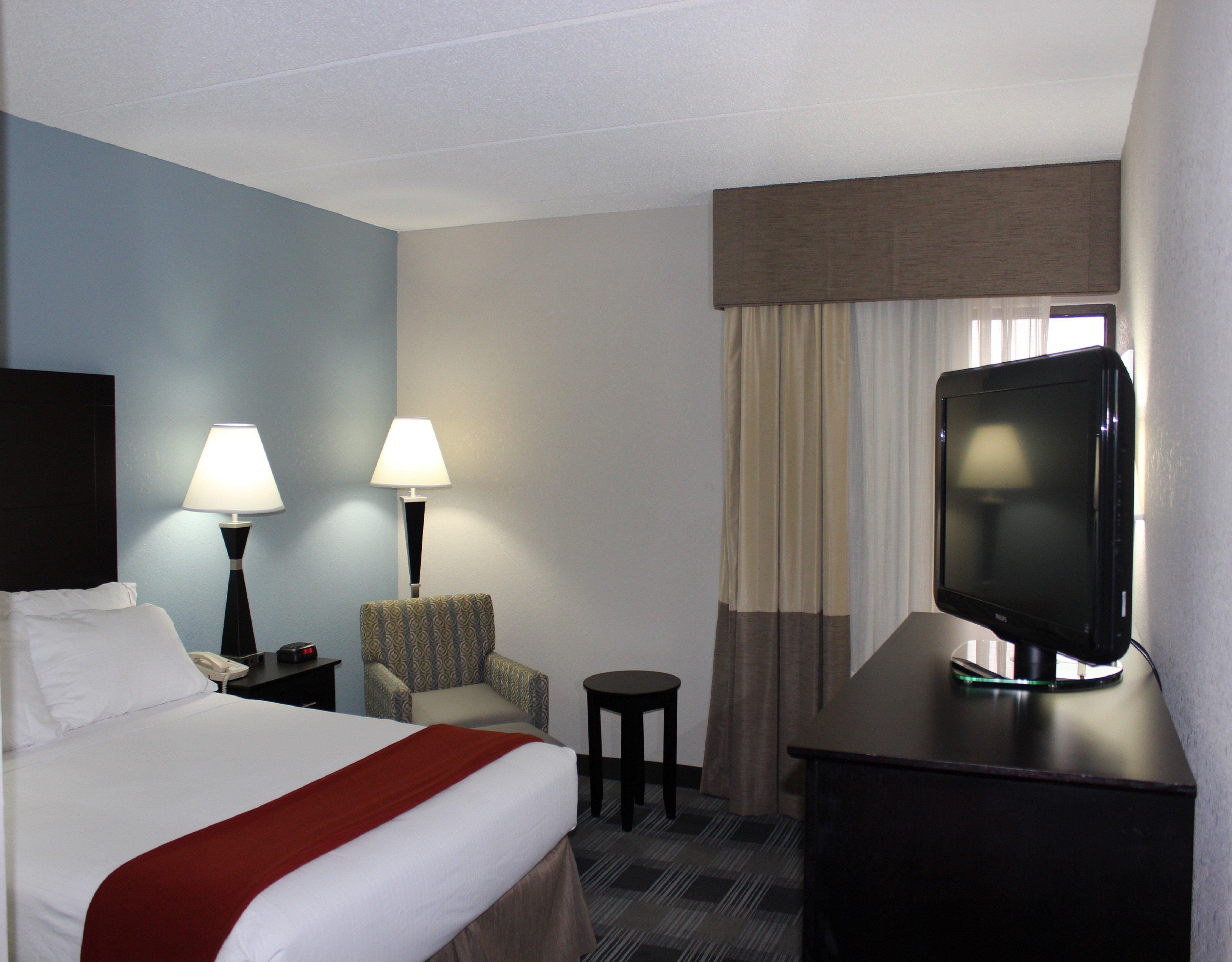 Holiday Inn Express Forsyth By Ihg Екстериор снимка
