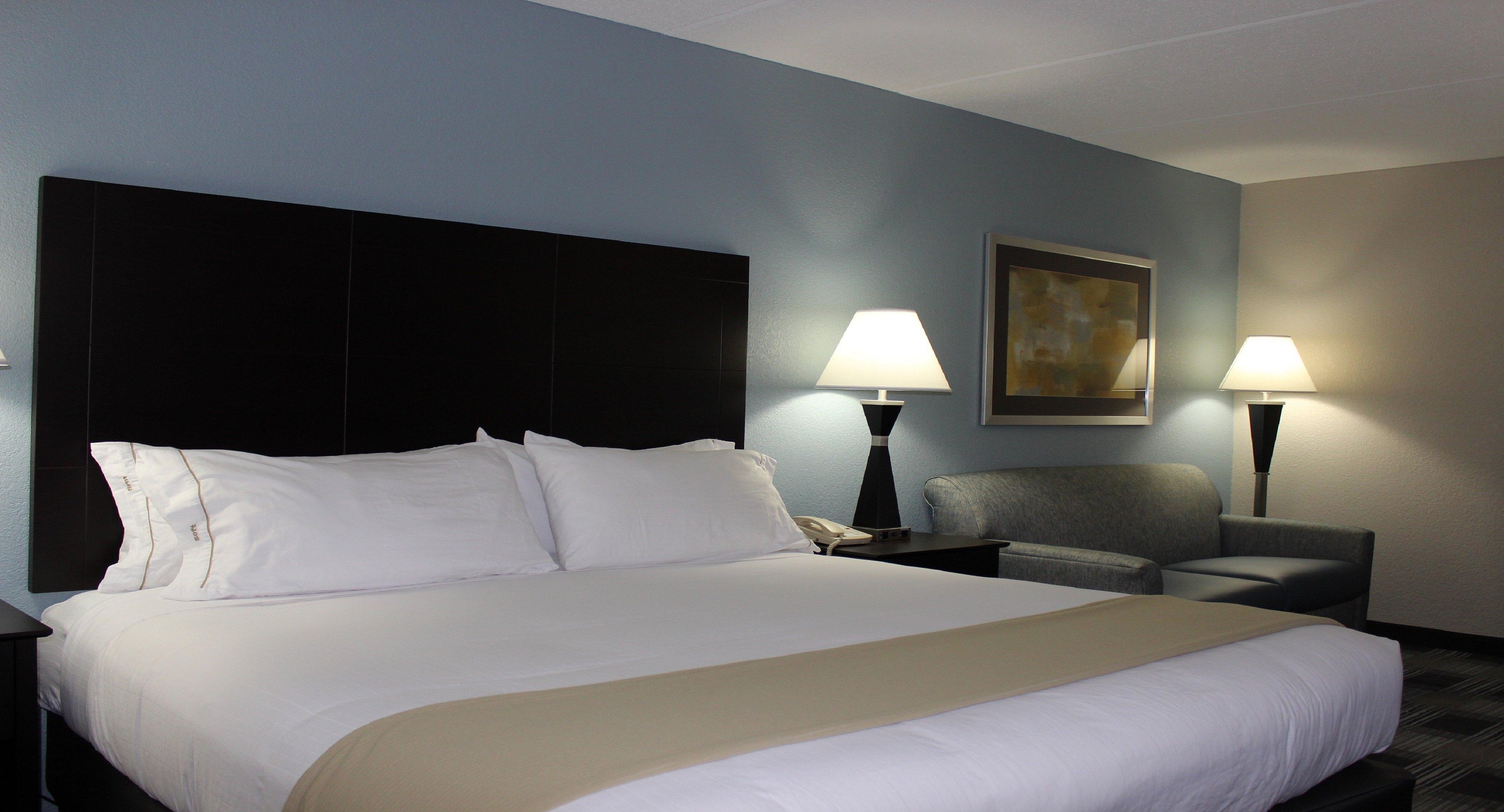 Holiday Inn Express Forsyth By Ihg Екстериор снимка